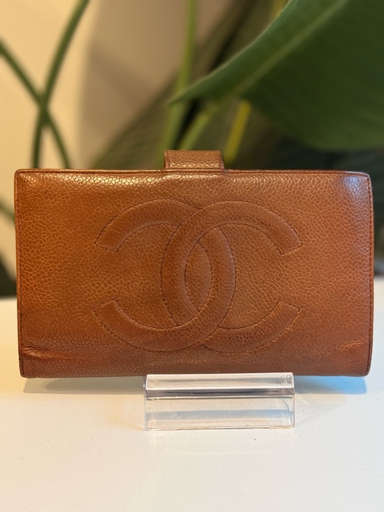 Chanel Caviar Brown Leather Wallet’ - Picture 2 of 7